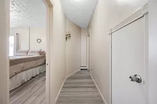 352 Daniels St, Fitchburg, MA 01420 - Photo 17