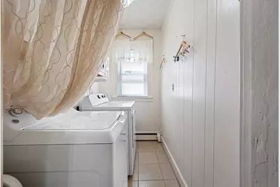 352 Daniels St, Fitchburg, MA 01420 - Photo 13