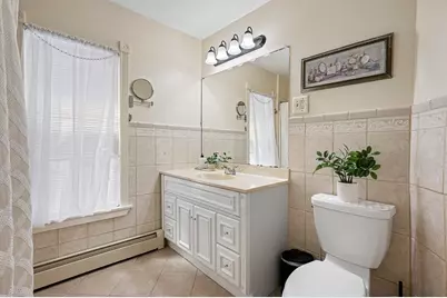 352 Daniels St, Fitchburg, MA 01420 - Photo 9