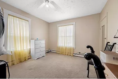 352 Daniels St, Fitchburg, MA 01420 - Photo 15