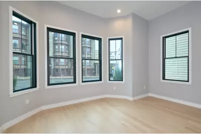 360 Meridian St #5, Boston, MA 02128 - Photo 7