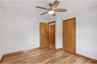 85 Bunker Hill Ave, Lowell, MA 01850 - Photo 11