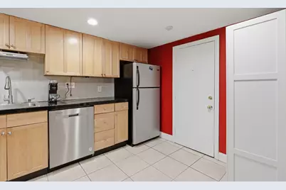 10 Hazelwood Ave #2, Dracut, MA 01826 - Photo 5