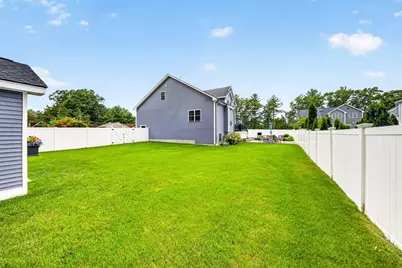 2 Sequoia Street, Billerica, MA 01821 - Photo 37