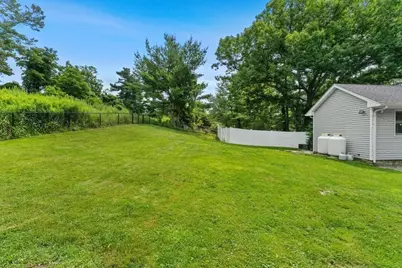 11 Mendon Road, Northbridge, MA 01534 - Photo 37