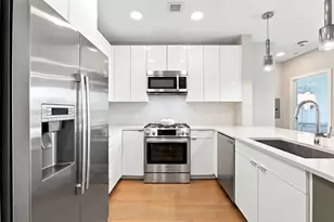 45 Lewis St, Boston, MA 02128 - Photo 15