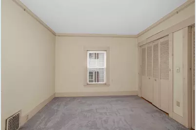 35 Nineteenth Street, Lowell, MA 01850 - Photo 17