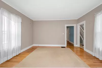 35 Nineteenth Street, Lowell, MA 01850 - Photo 3