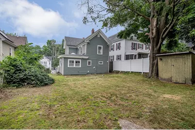 35 Nineteenth Street, Lowell, MA 01850 - Photo 25