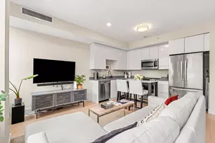 121 Portland St, Boston, MA 02114 - Photo 3