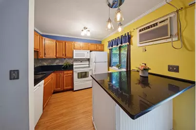 170 E Hadley Rd #140, Amherst, MA 01002 - Photo 9
