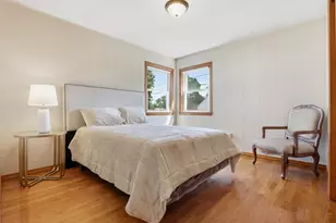 2 Douglas, Lowell, MA 01852 - Photo 5