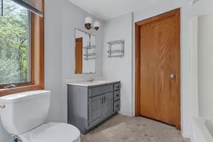 243 Oak St, Holliston, MA 01746 - Photo 21