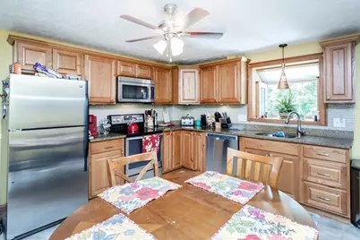 520 Jackson St, Methuen, MA 01844 - Photo 13