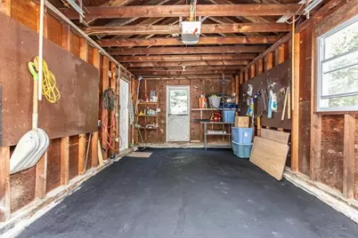520 Jackson St, Methuen, MA 01844 - Photo 37