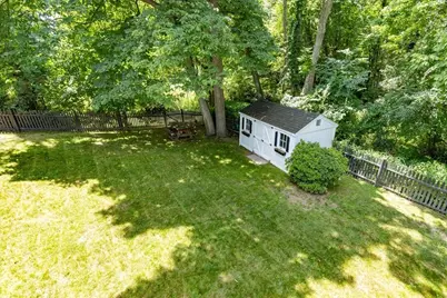 520 Jackson St, Methuen, MA 01844 - Photo 31