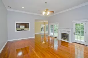 15 Avalon Pl, Agawam, MA 01030 - Photo 9