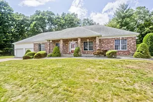 15 Avalon Pl, Agawam, MA 01030 - Photo 27