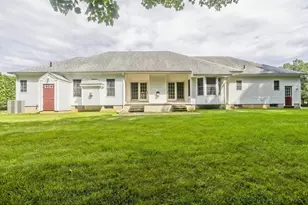 15 Avalon Pl, Agawam, MA 01030 - Photo 25