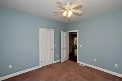 15 Avalon Place, Agawam, MA 01030 - Photo 17