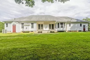15 Avalon Pl, Agawam, MA 01030 - Photo 25