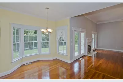 15 Avalon Place, Agawam, MA 01030 - Photo 5