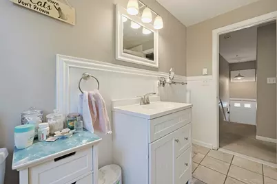 2 Mathurin Rd, Plainville, MA 02762 - Photo 11