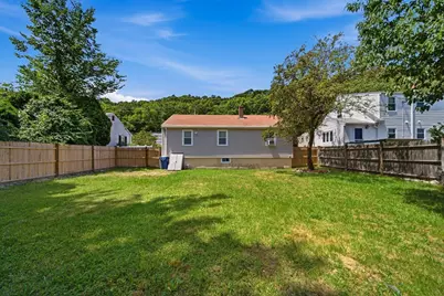42 Windham Road, Boston, MA 02136 - Photo 15