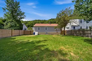 42 Windham Rd, Boston, MA 02136 - Photo 15