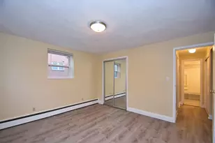 1105 Lexington St, Waltham, MA 02452 - Photo 7