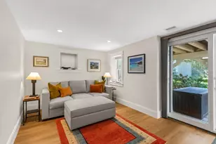 24 Cottage St, Provincetown, MA 02657 - Photo 23