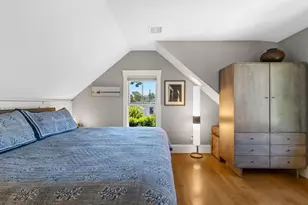 24 Cottage St, Provincetown, MA 02657 - Photo 17