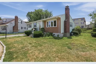 12 Bennett Rd, Watertown, MA 02472 - Photo 13