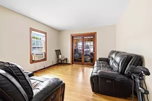 50 Bradford St, Everett, MA 02149 - Photo 27