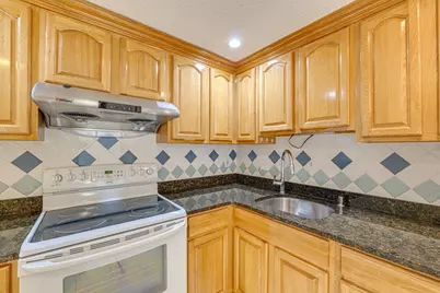 30 Revere Beach Pkwy #610, Medford, MA 02155 - Photo 11