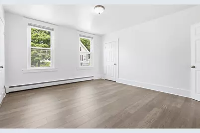 46 Arlington St, Lowell, MA 01854 - Photo 25