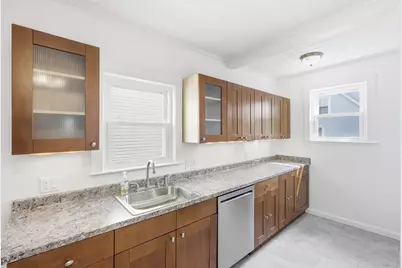 46 Arlington St, Lowell, MA 01854 - Photo 21