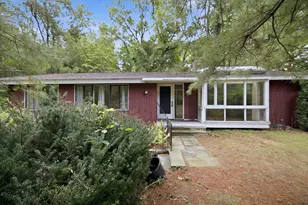 9 Peacock Farm Rd, Lexington, MA 02421 - Photo 3