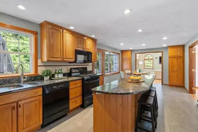 19 Villanova Dr, Westford, MA 01886 - Photo 9