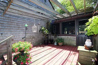 18 Chestnut Street, Middleborough, MA 02346 - Photo 5