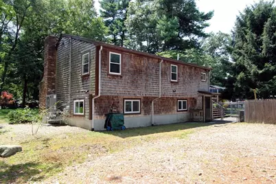 18 Chestnut Street, Middleborough, MA 02346 - Photo 13