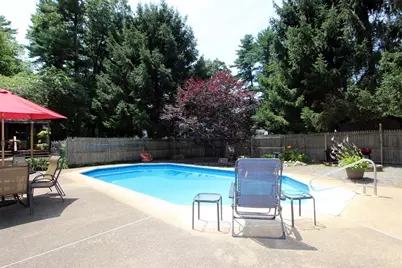 18 Chestnut Street, Middleborough, MA 02346 - Photo 7