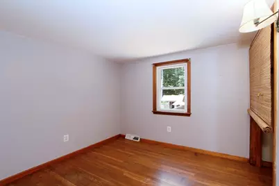 18 Chestnut Street, Middleborough, MA 02346 - Photo 27