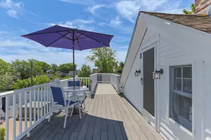 15 Cottage St, Provincetown, MA 02657 - Photo 1
