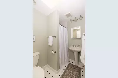 17 Hartz St, Gloucester, MA 01930 - Photo 19