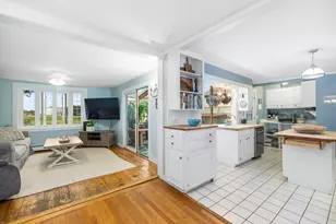 17 Hartz St, Gloucester, MA 01930 - Photo 11