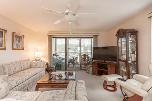 4234 N Main St, Fall River, MA 02720 - Photo 3
