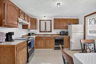 30 Brownville Ave, Lynn, MA 01902 - Photo 27