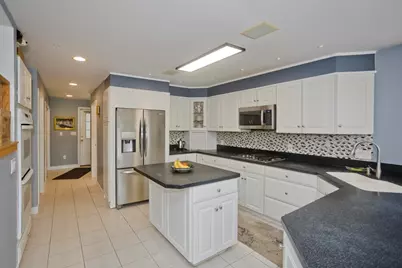 10 Two States Ave, Southwick, MA 01077 - Photo 21