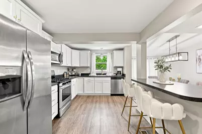 108 Fenway Dr, Springfield, MA 01109 - Photo 19